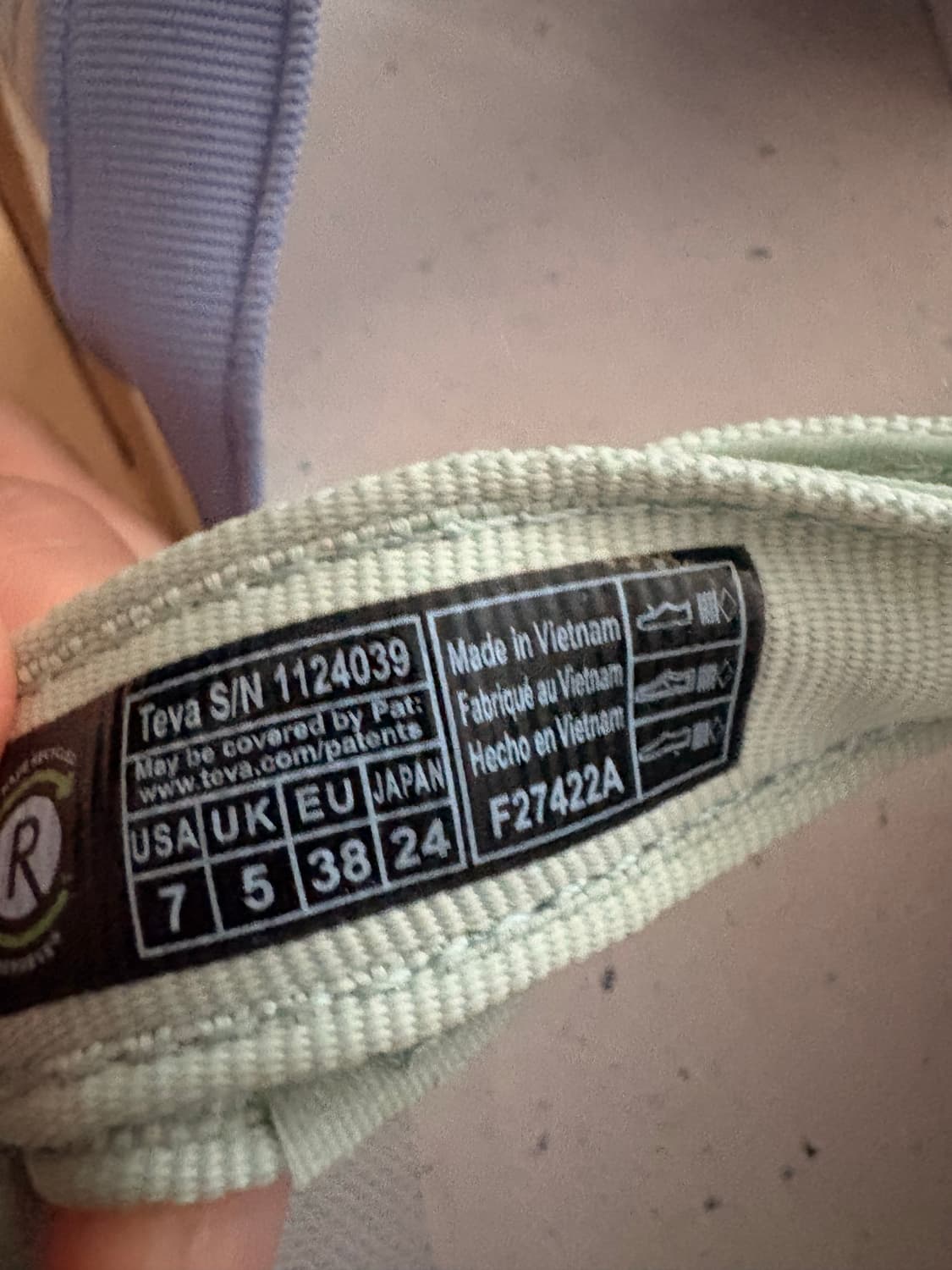 테바 자이믹 샌들 240 새상품 여성 상품이미지5