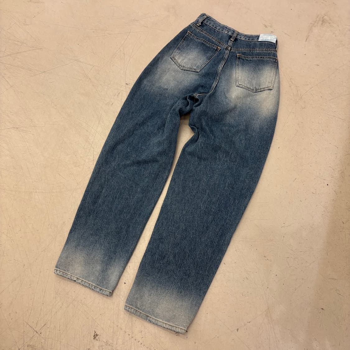 Ootj 워싱 커브드 데님 팬츠 상품이미지4