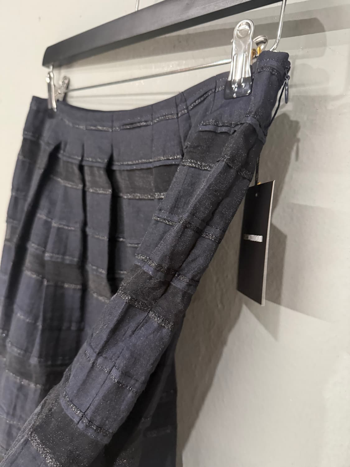 glitter line detail midi skirt 상품이미지6