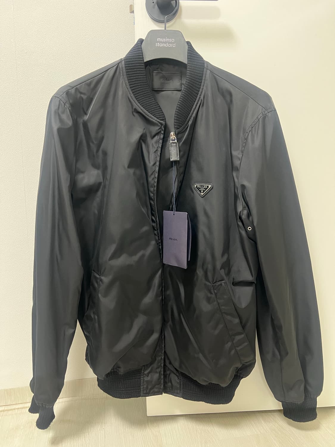 프라다 리나일론 봄버 자켓 상품이미지1