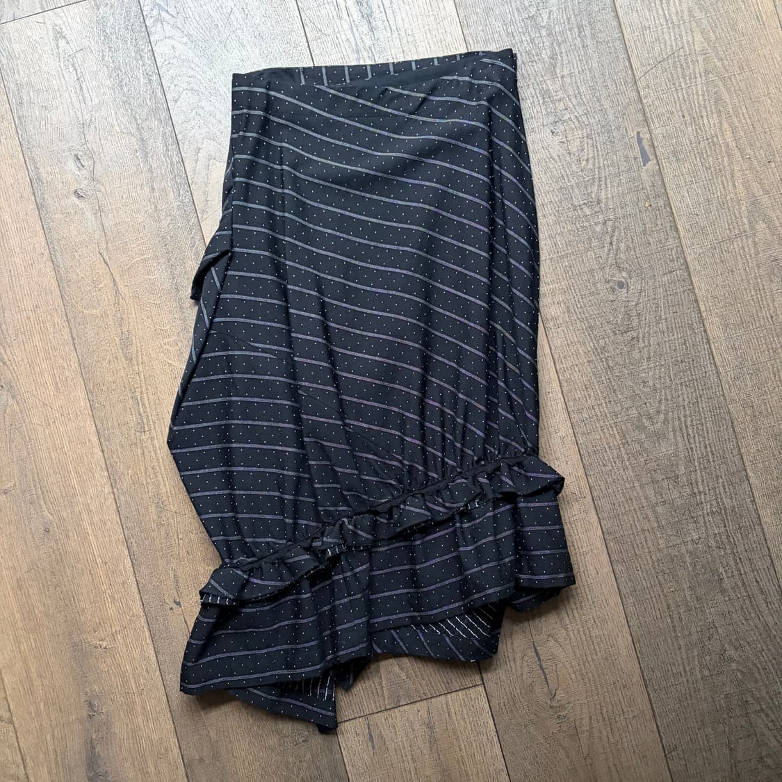 Dot Stripe Asymmetry Shirring Skirt 상품이미지8
