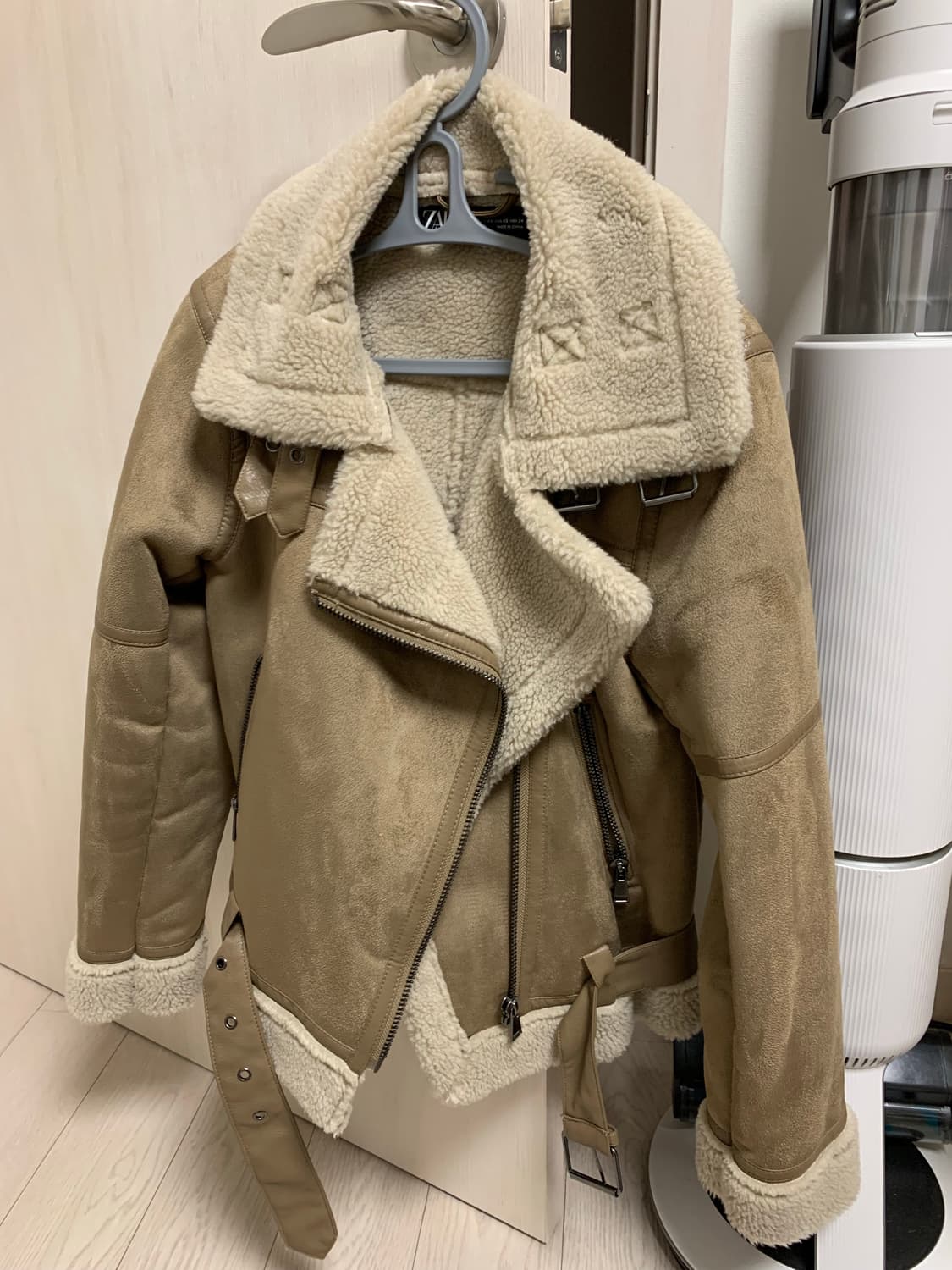 zara 무스탕 새상품 상품이미지1