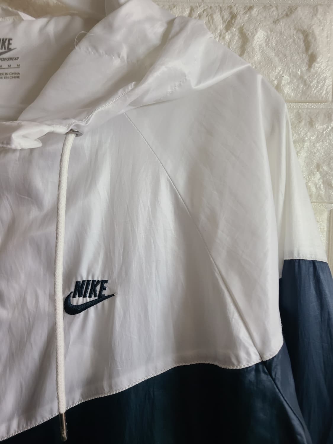 나이키 윈드러너 바람막이 M 상품이미지2
