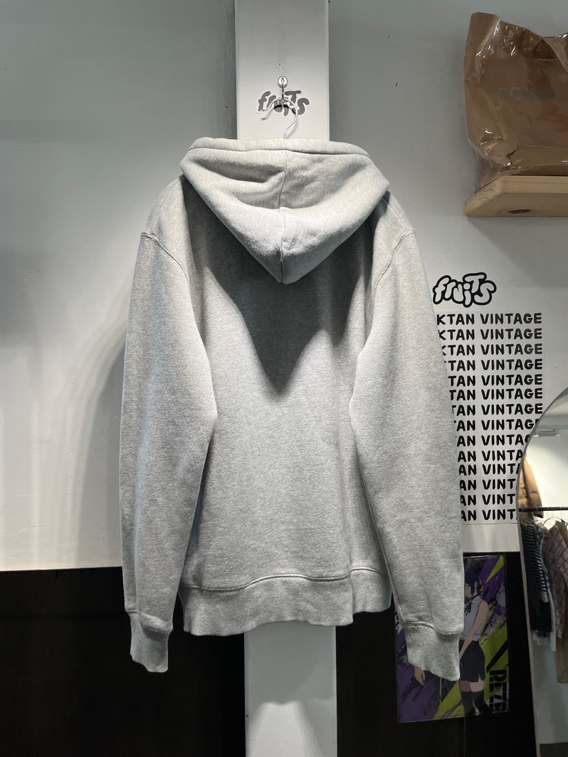 칼하트 빅로고 후드티 상품이미지2