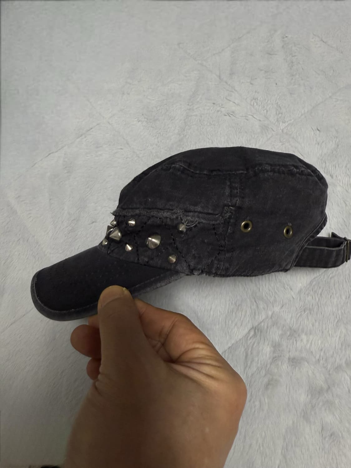 세인트스코트런던 메탈스터드 장식 워싱캡 상품이미지2