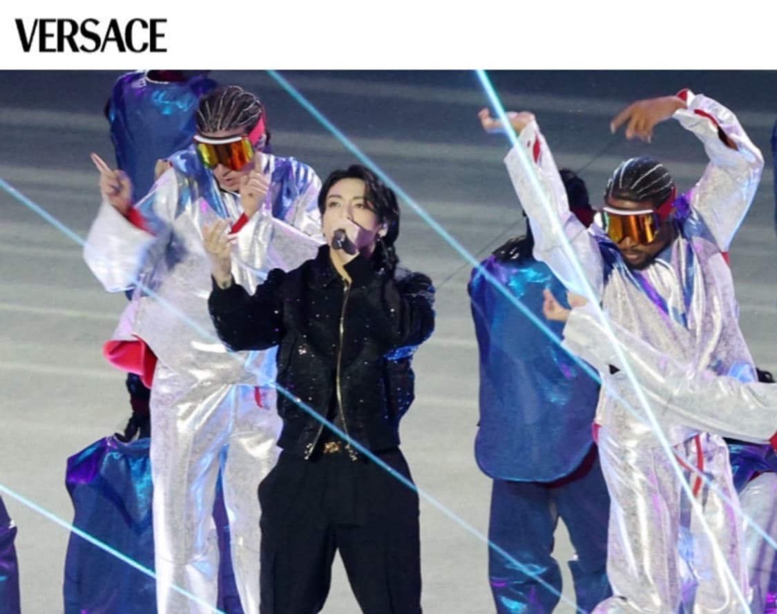 (BTS 정국 착용) 베르사체 라인스톤 바로크 봄버 자켓 상품이미지3