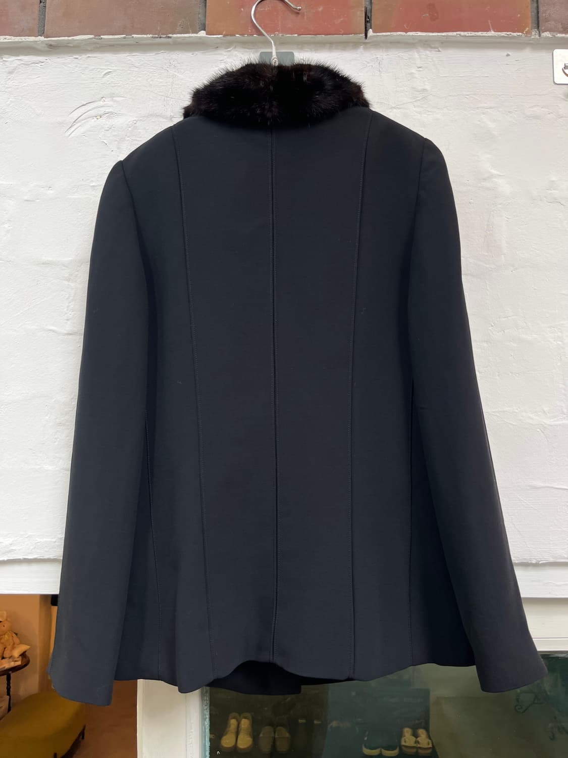 Valentino 발렌티노 모피 카라 블랙 자켓 8 상품이미지9