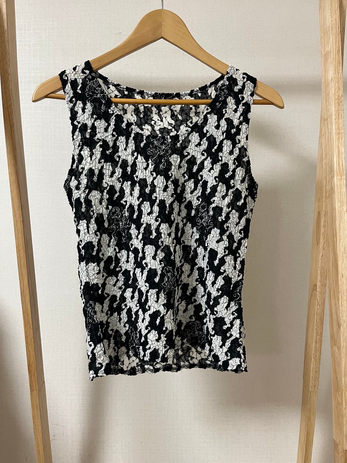 이세이 미야케 FETE 블랙 화이트 자켓 나시세트 2 정품 상품이미지2