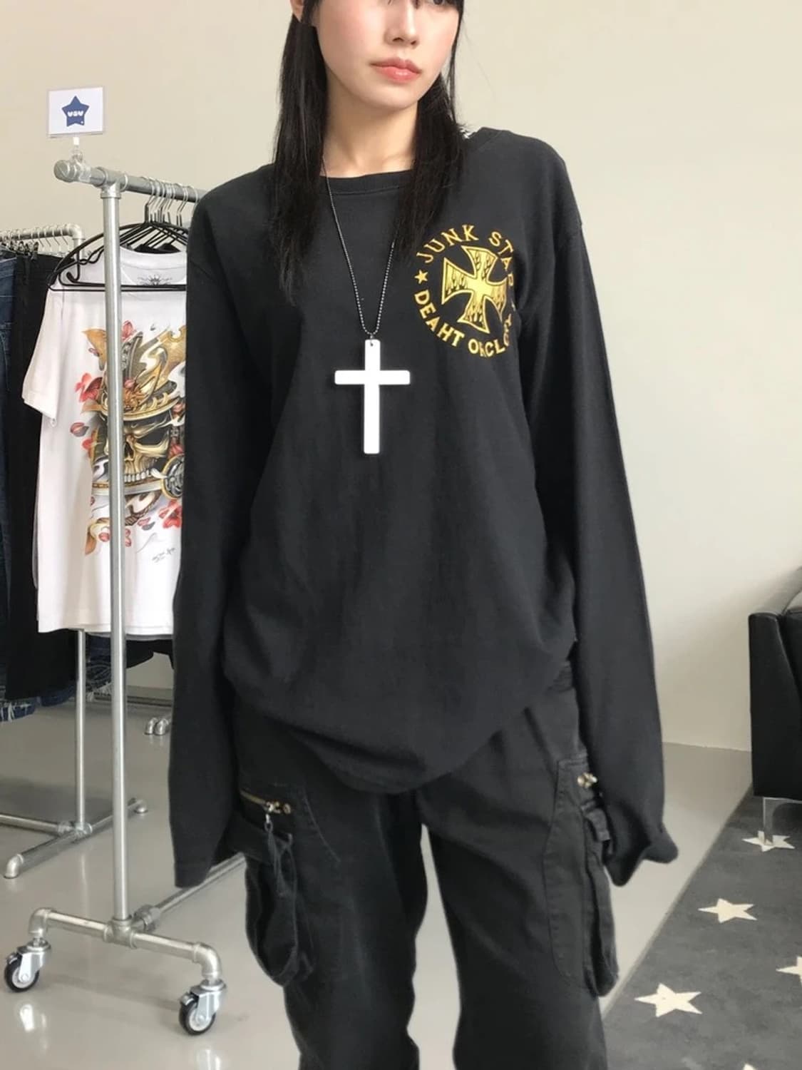 jpn 스컬 프린팅 롱슬리브 상품이미지1
