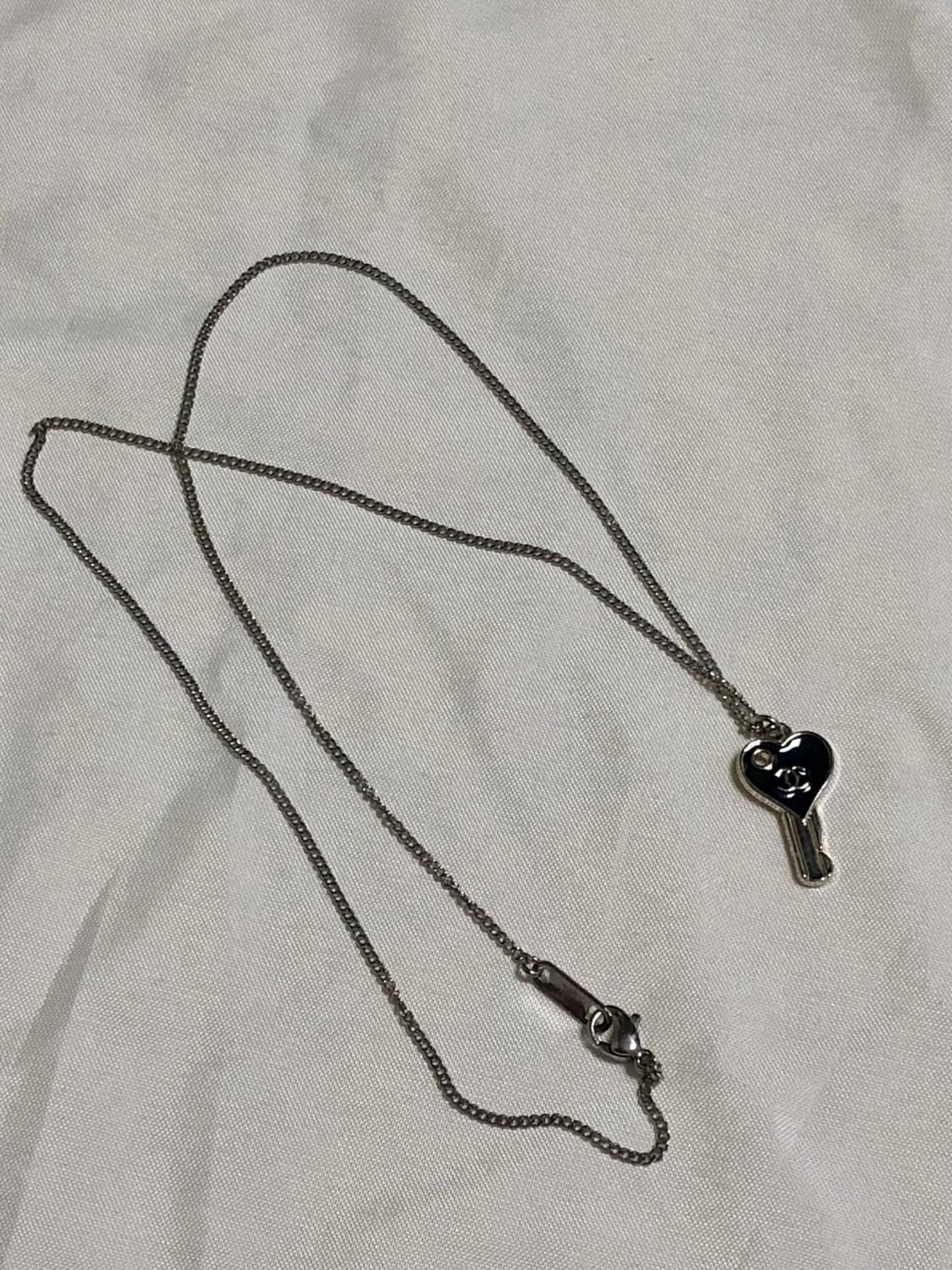 샤넬 하트키 블랙 업사이클링 목걸이 상품이미지3