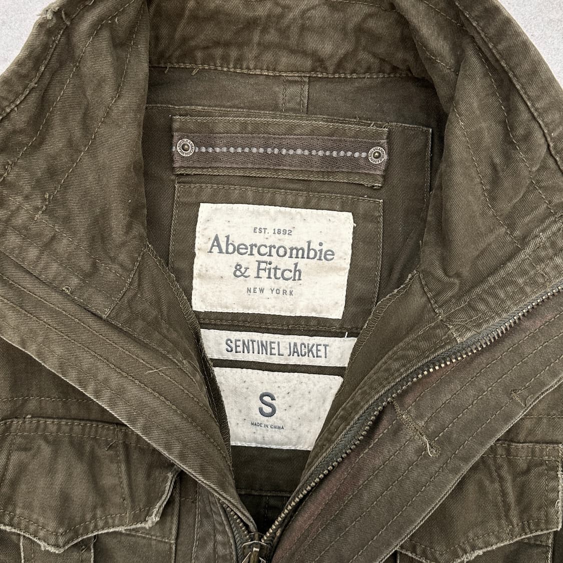 아베크롬비 센티넬 M-65 필드자켓 카키 상품이미지3