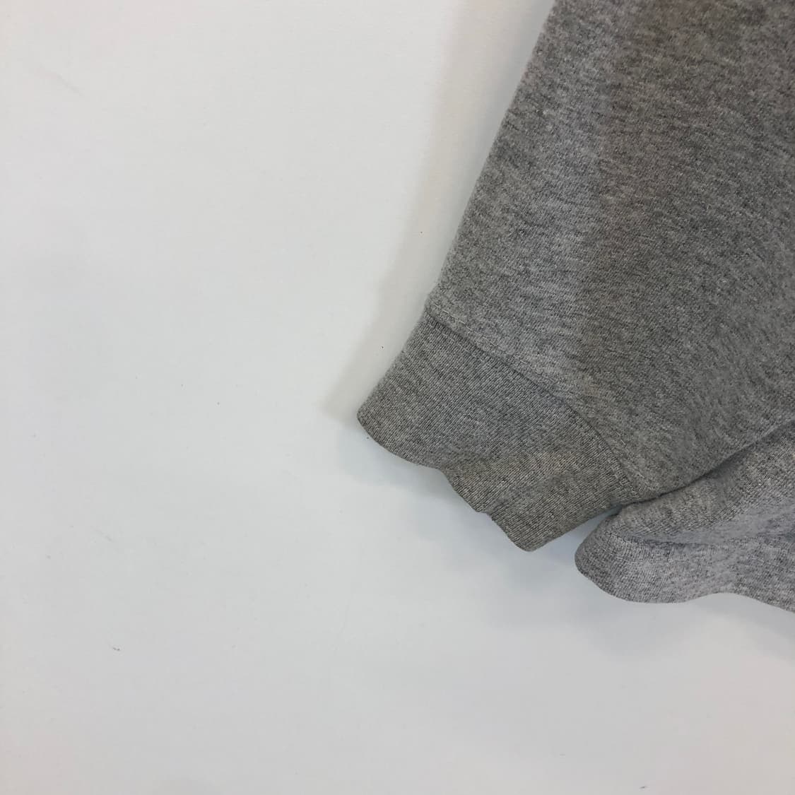 칼하트 K231 그레이 롱슬리브 90-95 상품이미지2