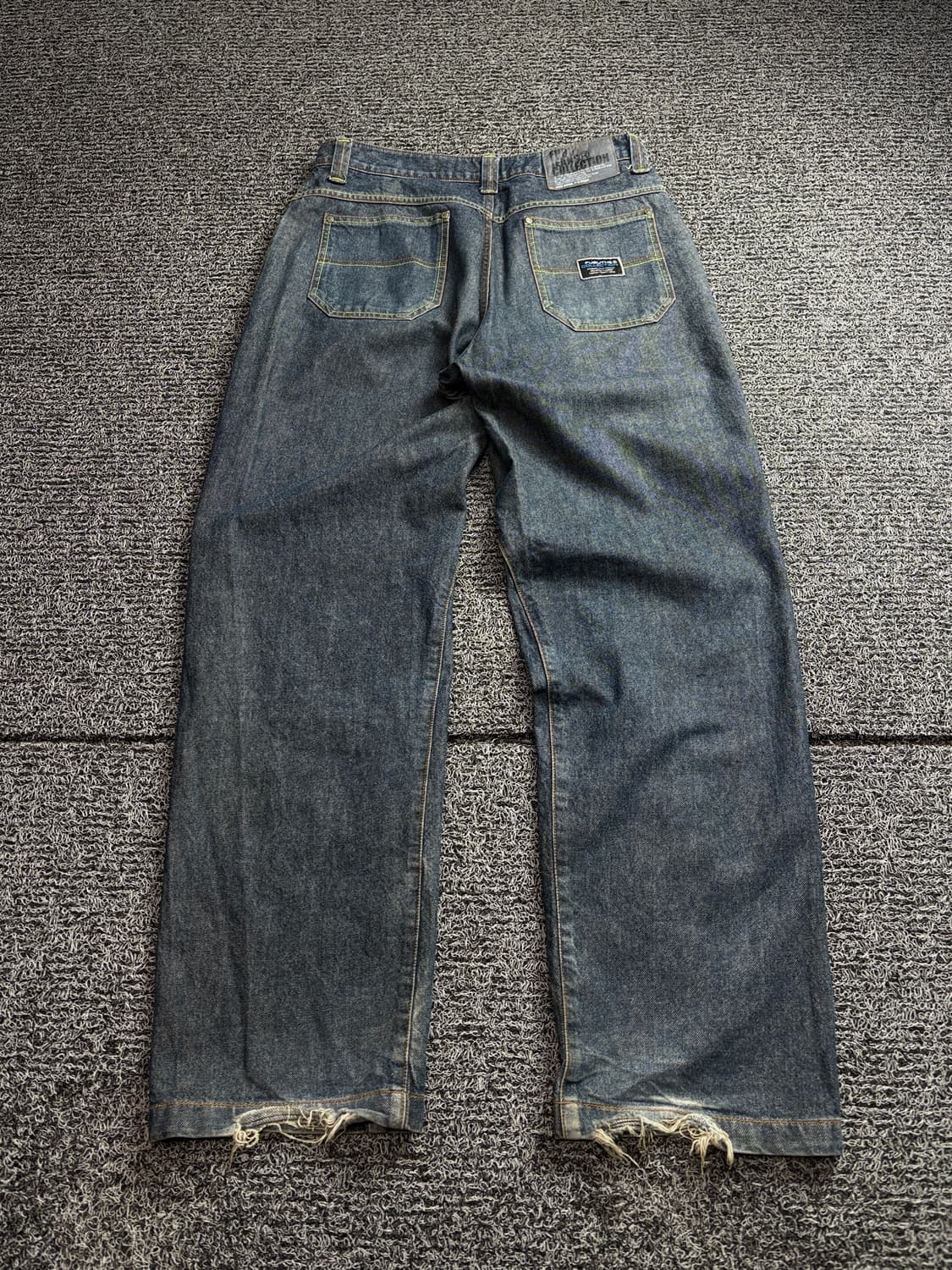 FUBU 올드스쿨 멀티 자수 와이드핏 팬츠 2582 상품이미지5