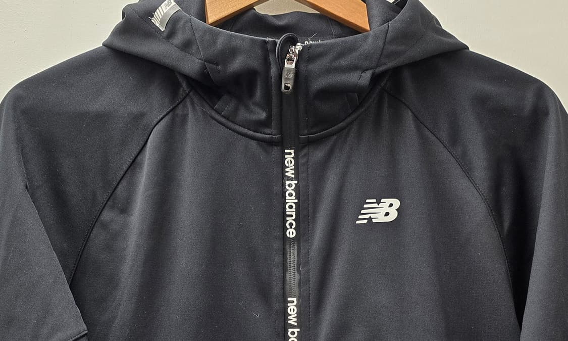 뉴발란스 남자 후드집업 자켓.
싸이즈 95 m 상품이미지2