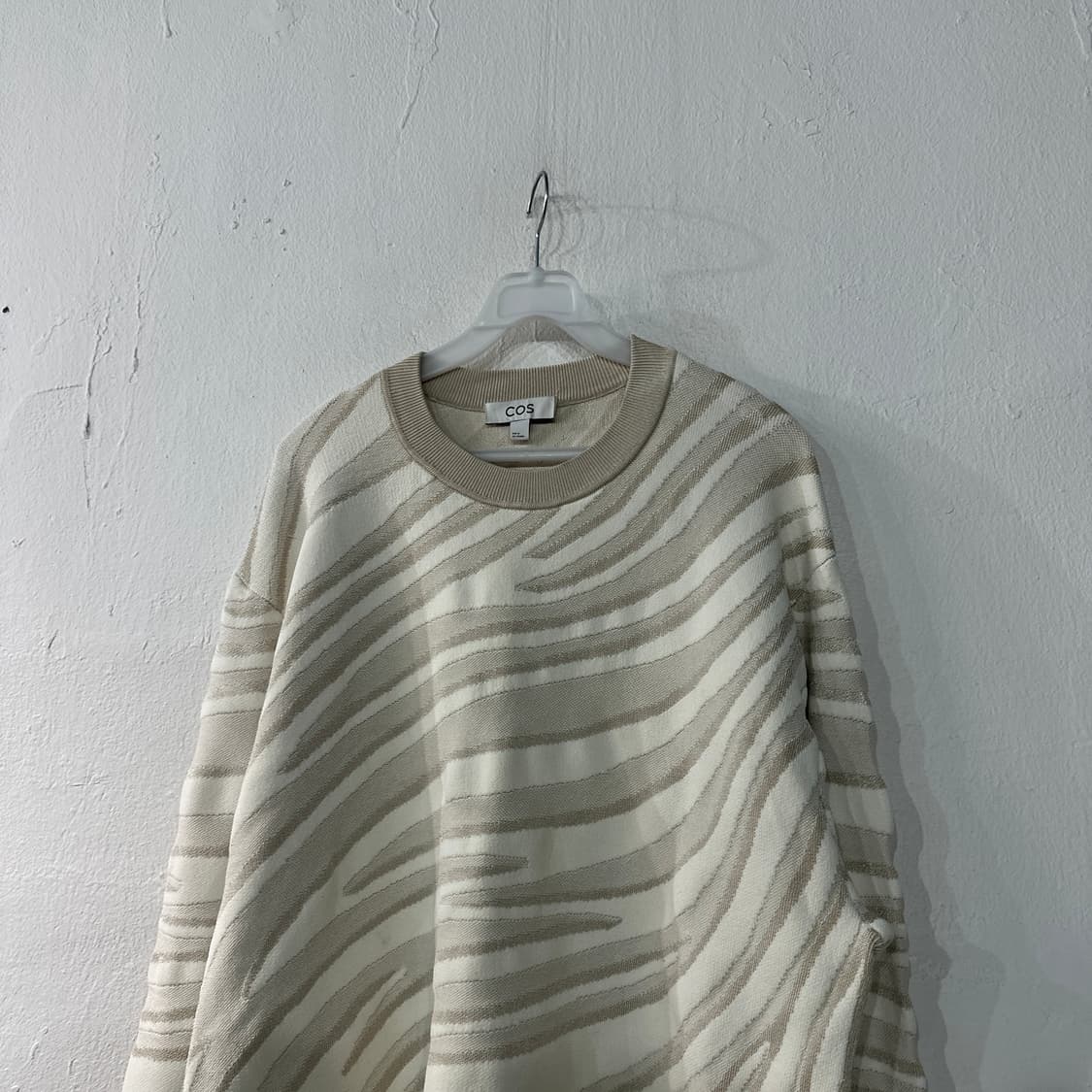 COS 코스 오버핏 패턴니트 M 상품이미지2