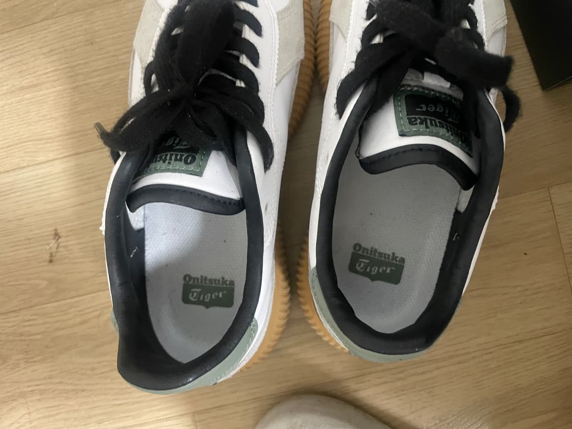 오니츠카타이거 멜리시티 화이트/라이켄그린 240 상품이미지3