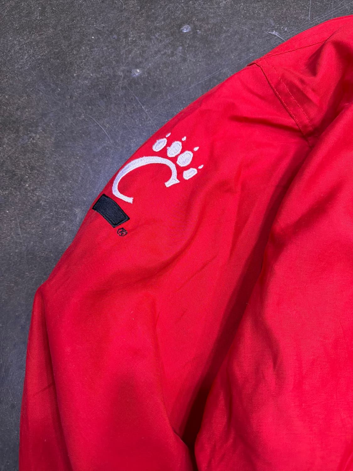 리복 클래식 올드스쿨 V넥 숄더 자수 웜업 바람막이 M 상품이미지3