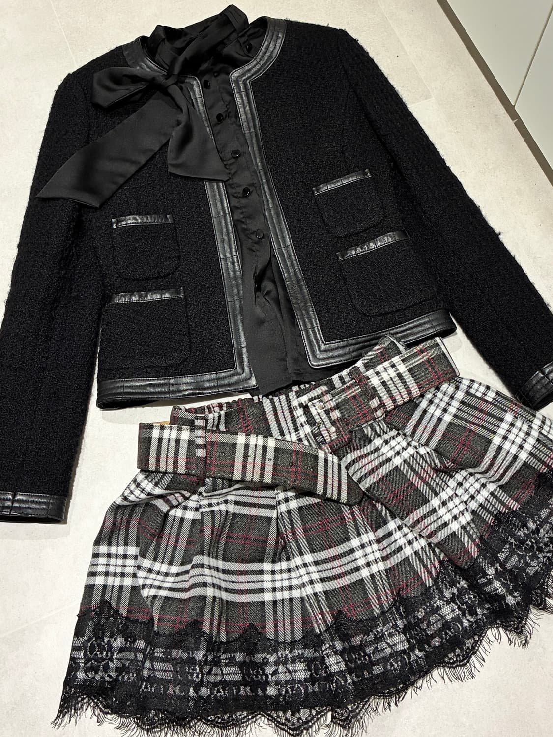 레이스 체크 스커트 , 반팔 버튼 블라우스, 포켓 트위드 자켓 상품이미지1
