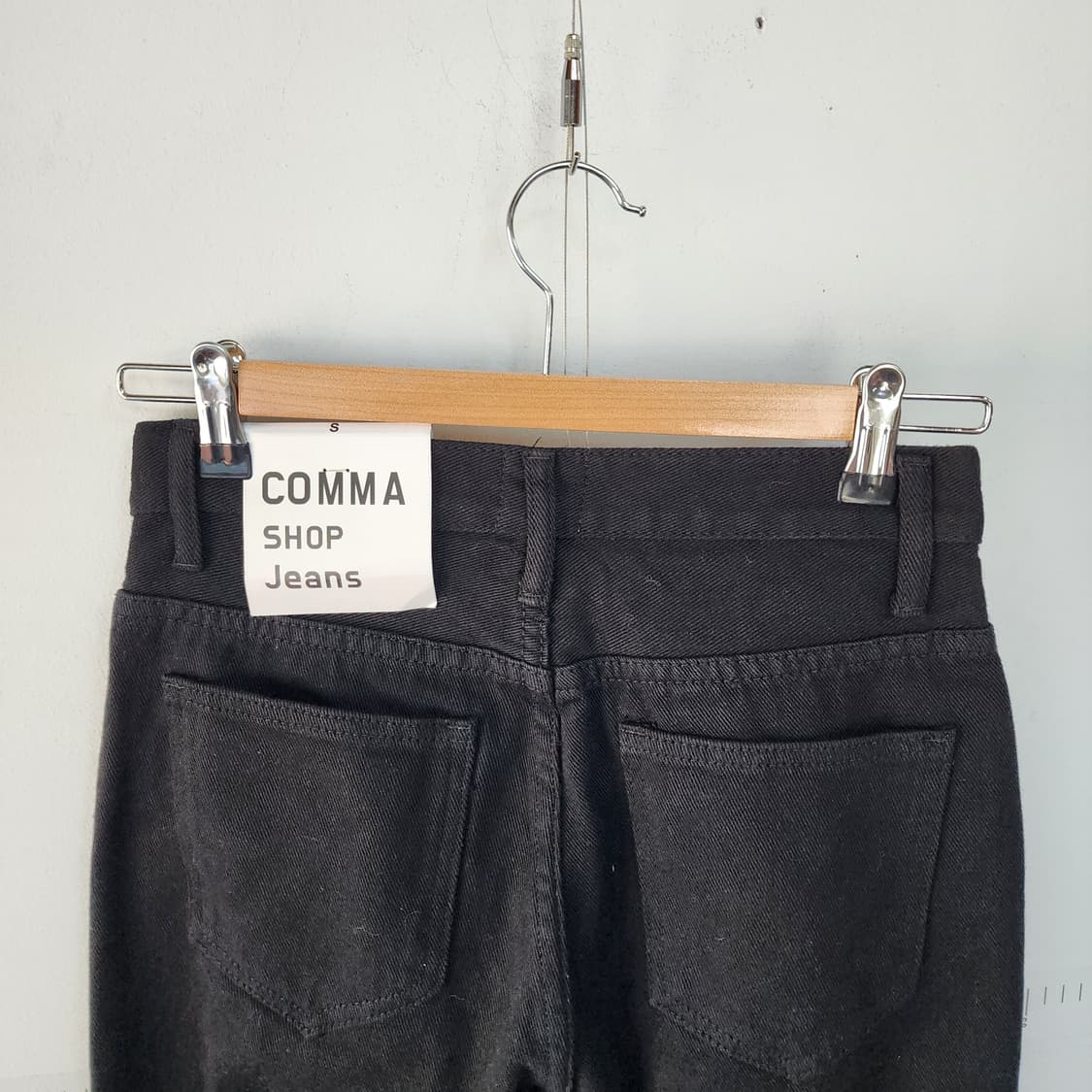 comma shop 블랙 워싱 찢청 바지 상품이미지5