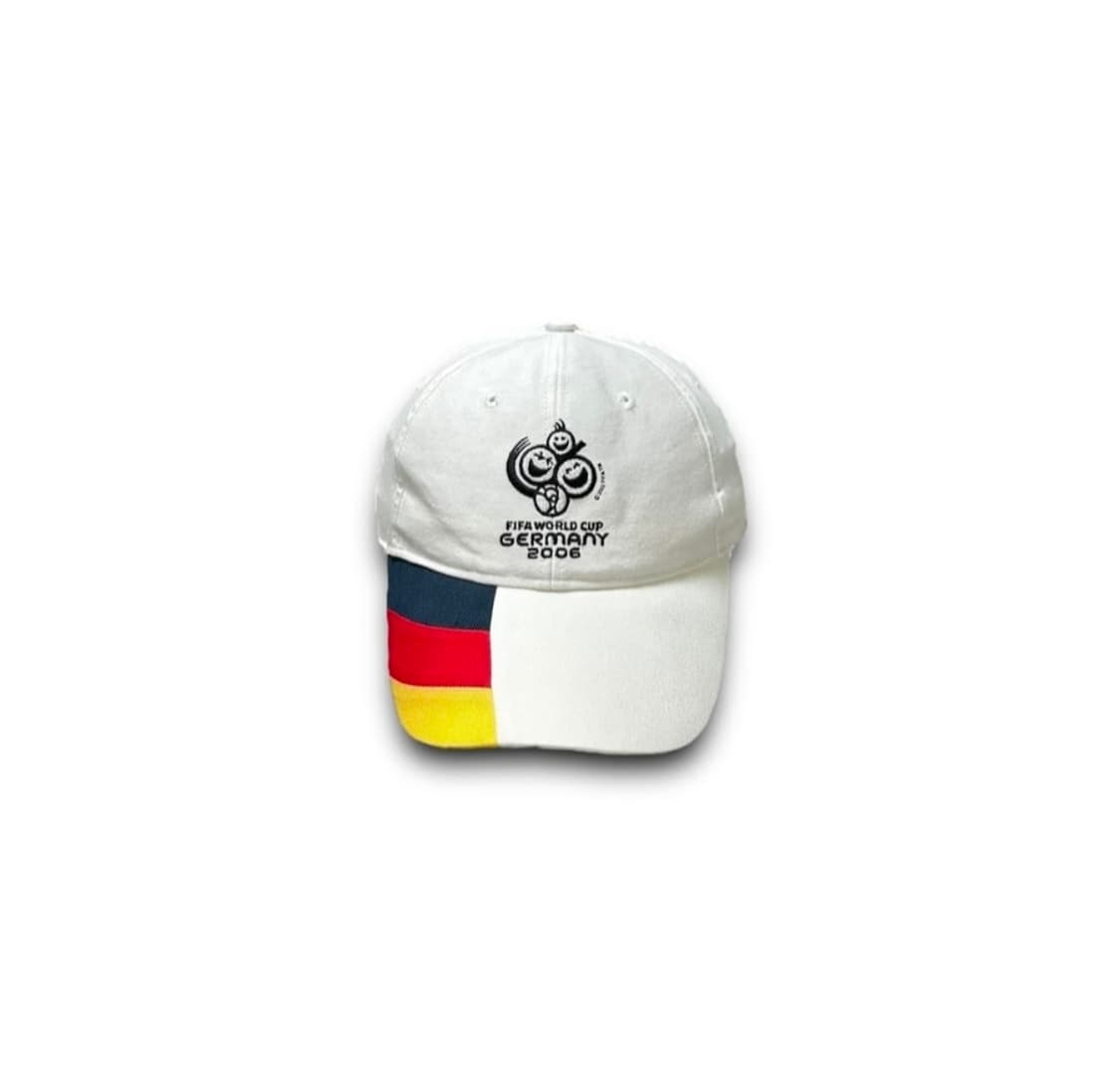 Vintage
Vintage 2006World cup cap
Mens O 상품이미지2
