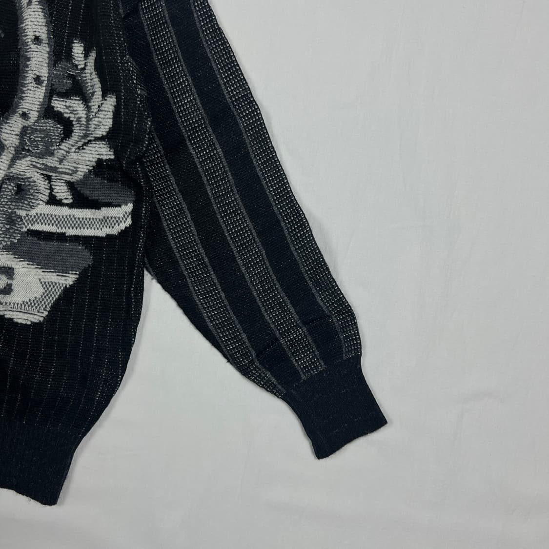 90‘s 97년도 ficce 요시유키코니시 웨키레이스 카툰 니트 상품이미지3