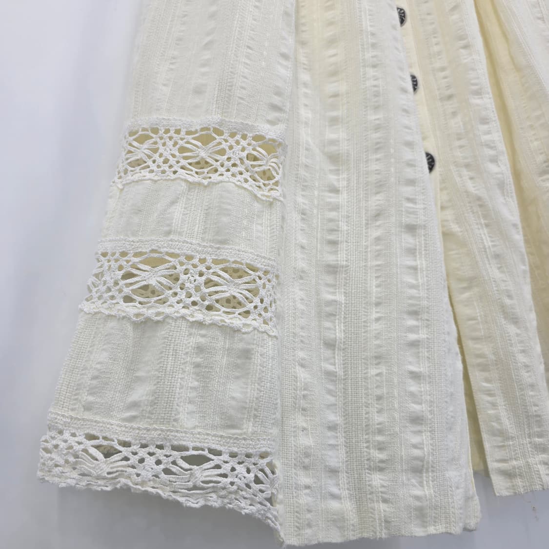 MEICO 레이스 롱 스커트 버튼 빈티지 스커트 아이보리 여성 스커트 상품이미지9
