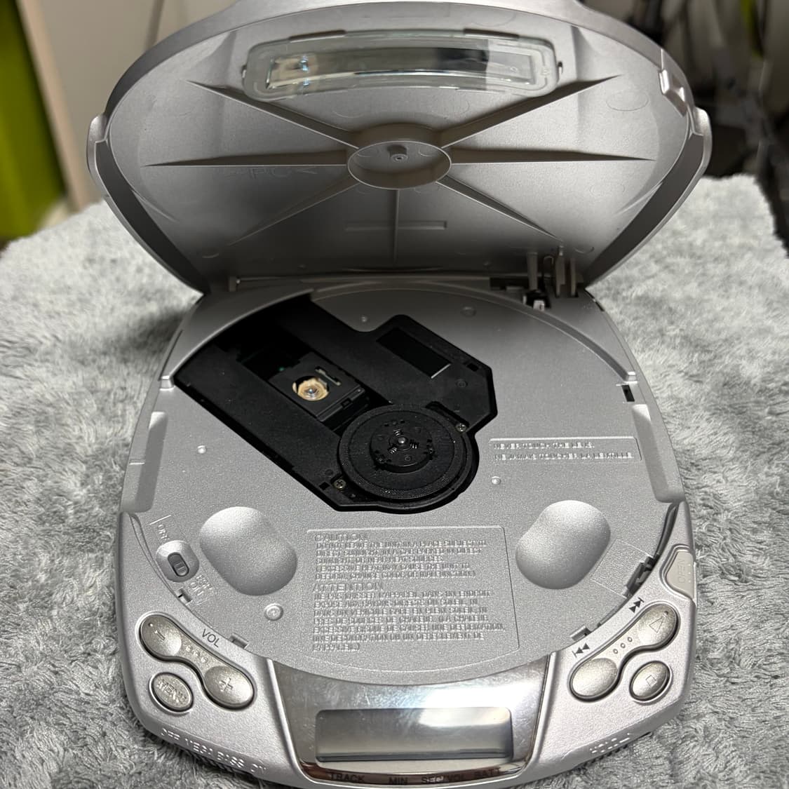 Sony DE 201 휴대용 CDP 풀박스 상품이미지4