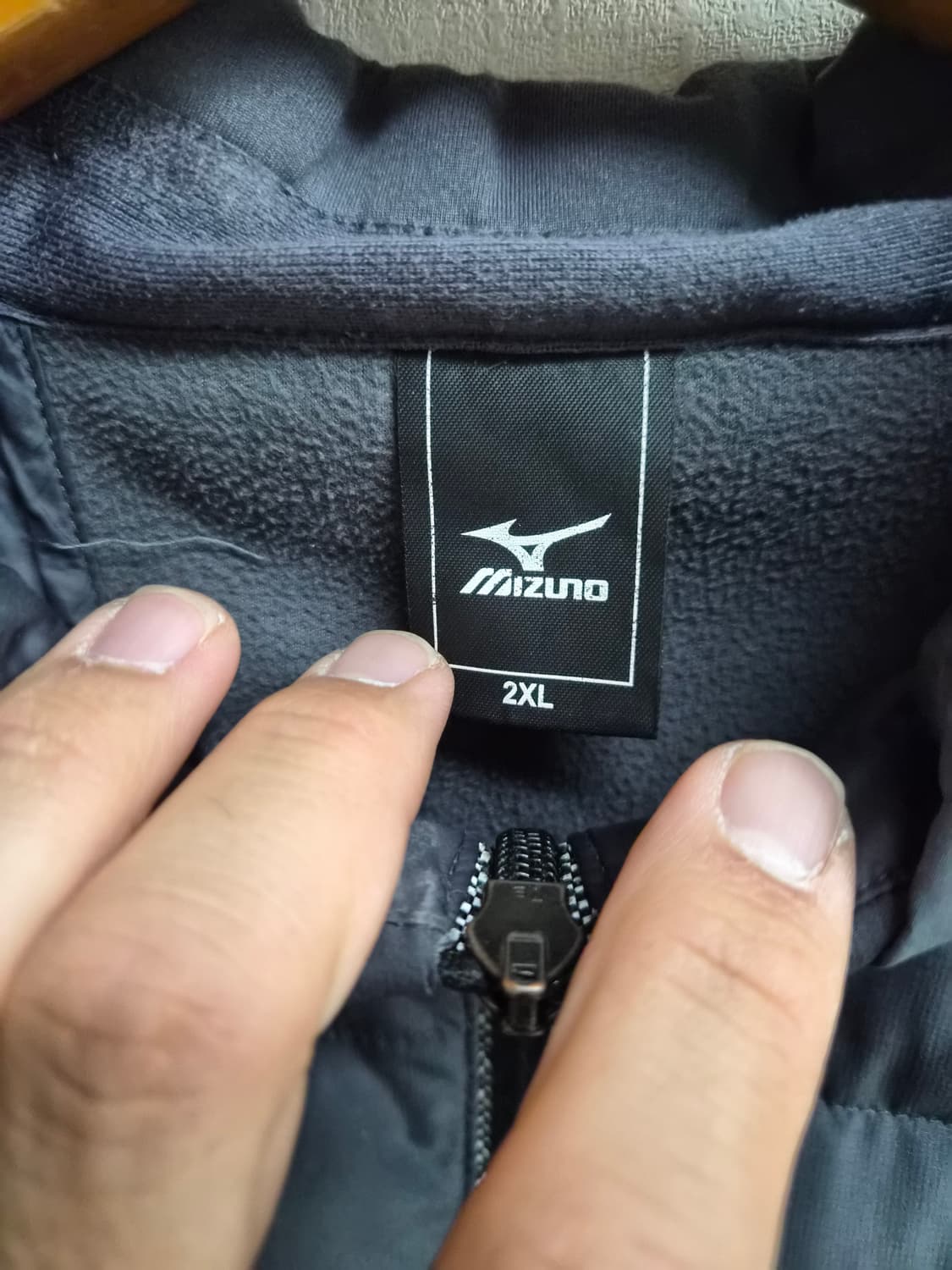 2XL) 미즈노 경량 패딩 조끼 팝니다 상품이미지3
