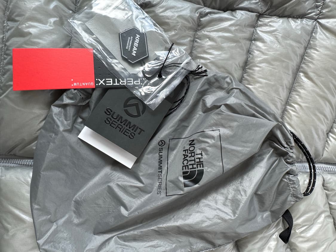 25FW 노스페이스 써밋 마테호른 라이트 그레이 상품이미지4