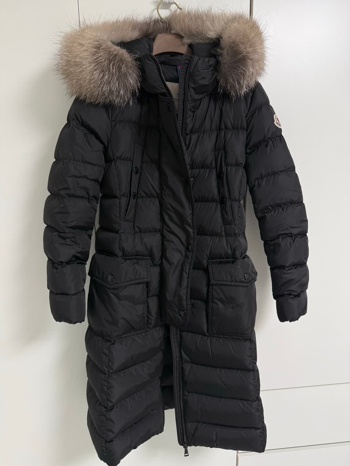 몽클레어 블랙 클로에 구스 롱 다운 자켓 상품이미지3