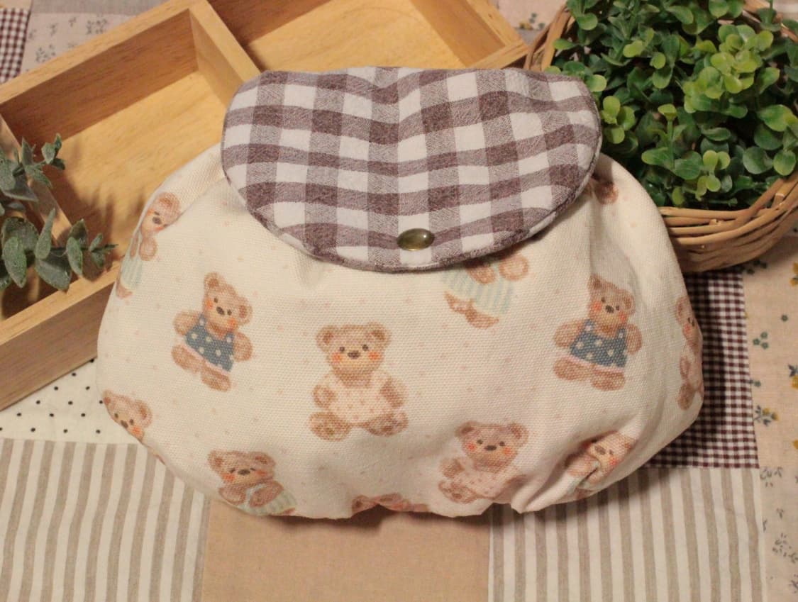 핸드메이드 곰무늬 밴딩 파우치 상품이미지1