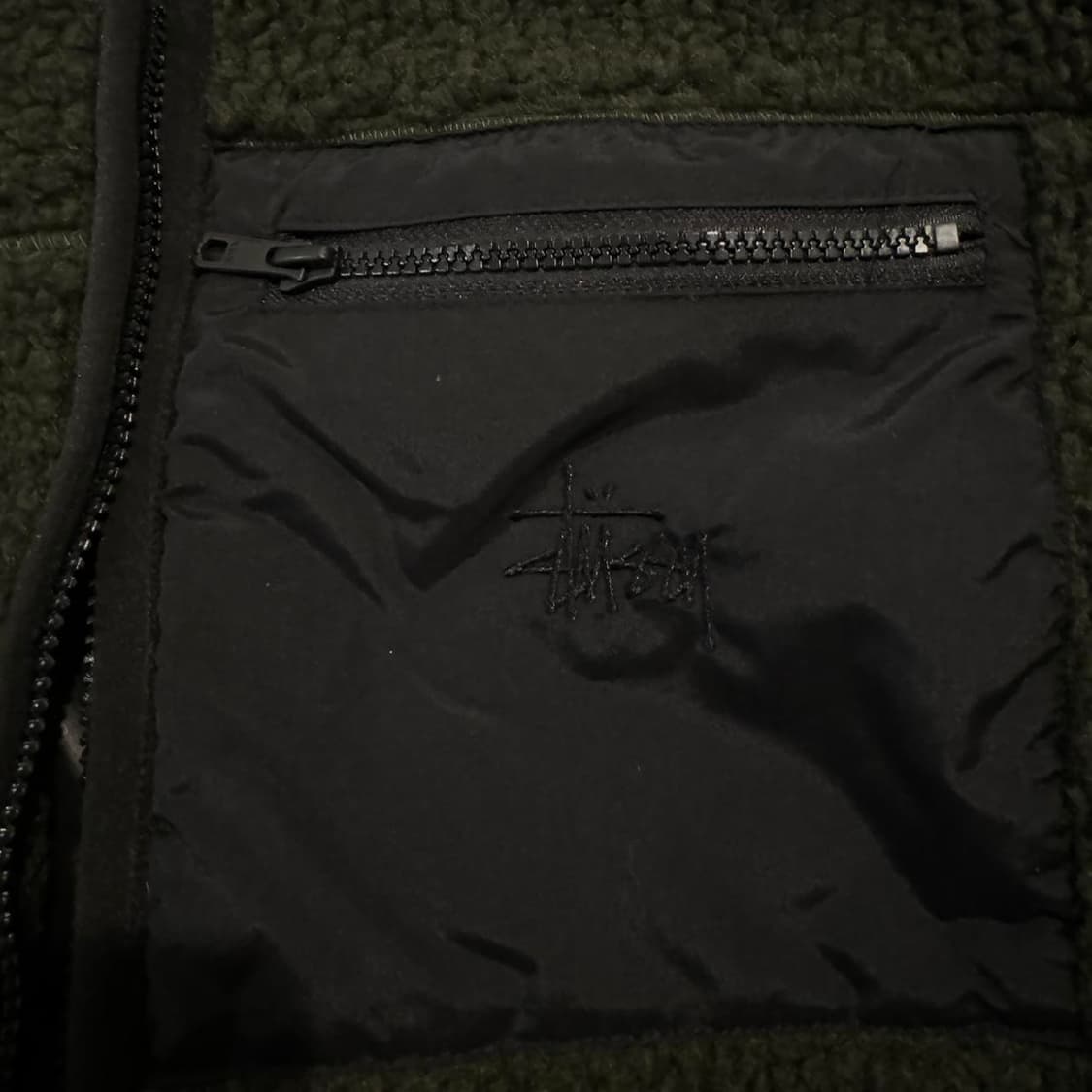 스투시 쉐르파 플리스 자켓 카키 상품이미지3