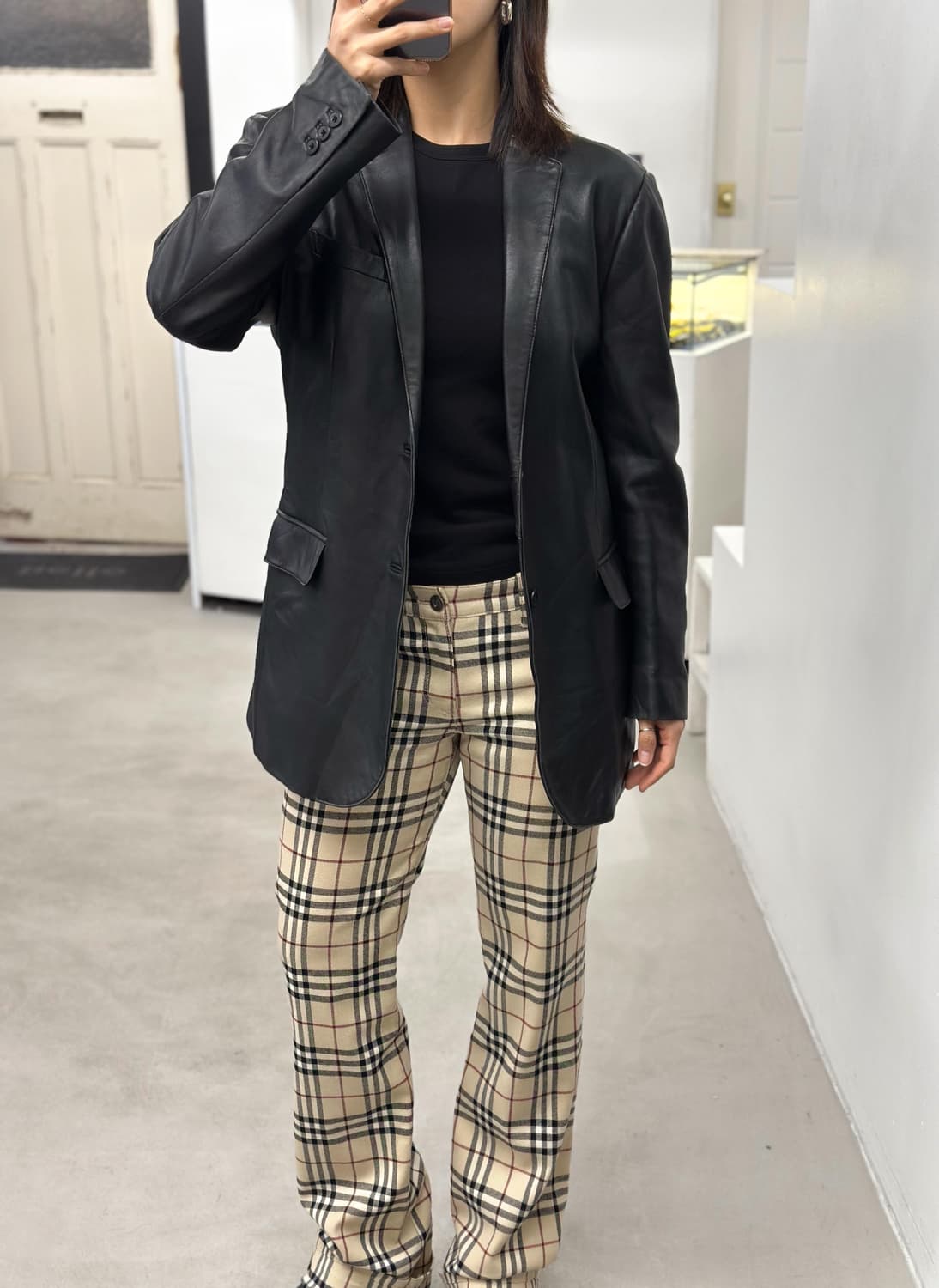 버버리 레더 자켓 상품이미지2