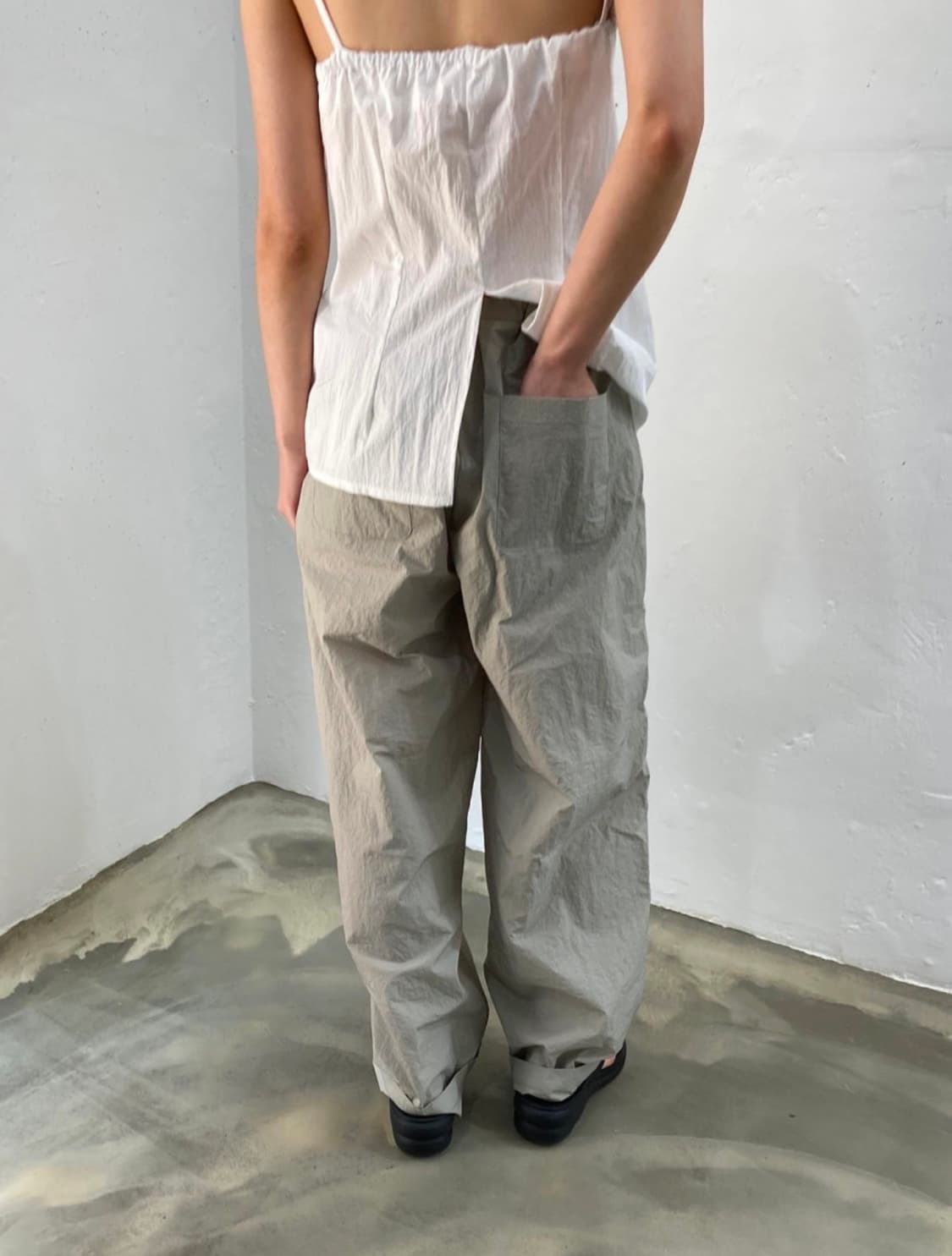 미엔느 shop mienne 폴 커브팬츠 상품이미지5