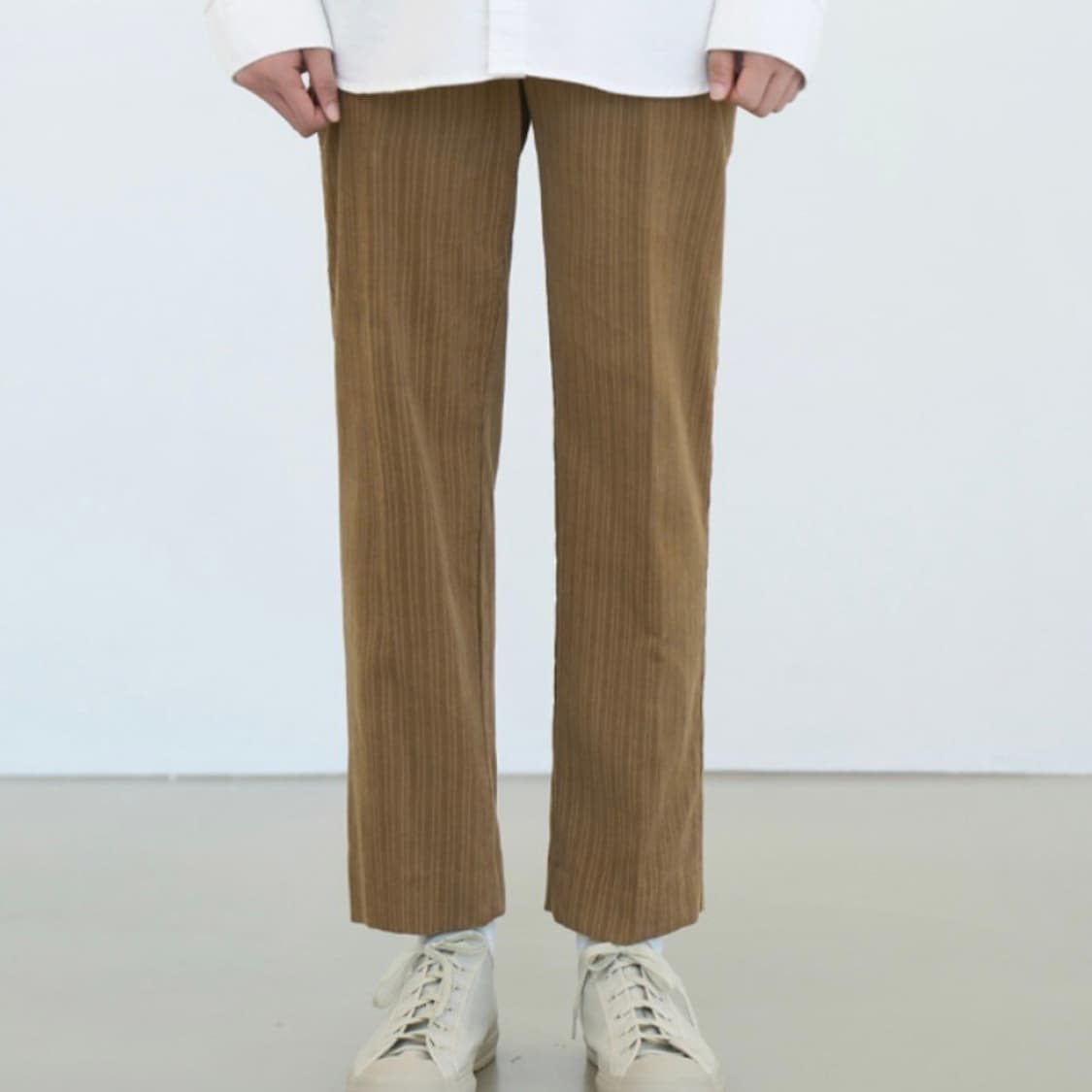 드로우핏 코듀로이 테이퍼드 팬츠 상품이미지1