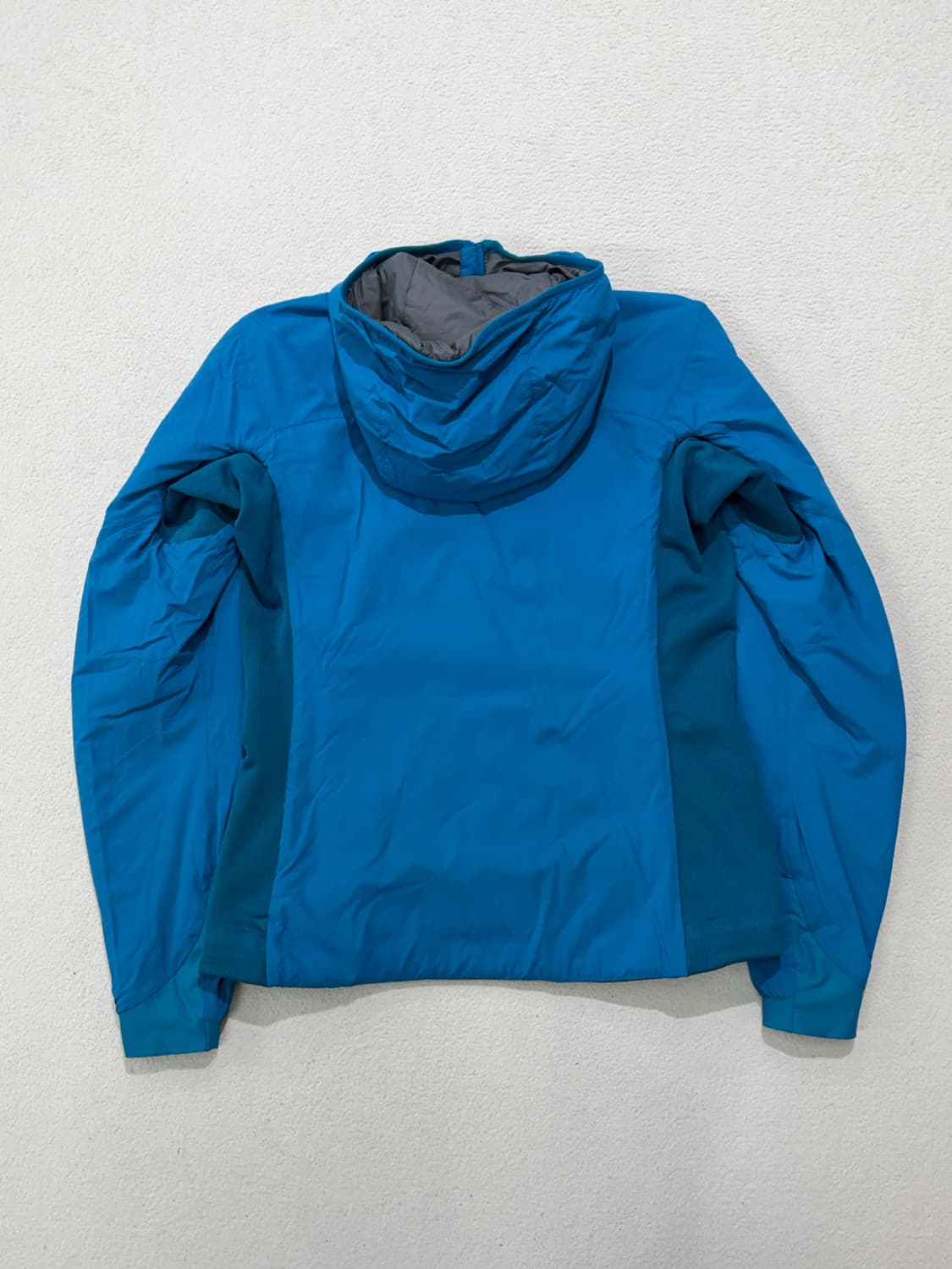 아크테릭스 아톰LT 후디 W 여성용 M사이즈 블루 상품이미지2