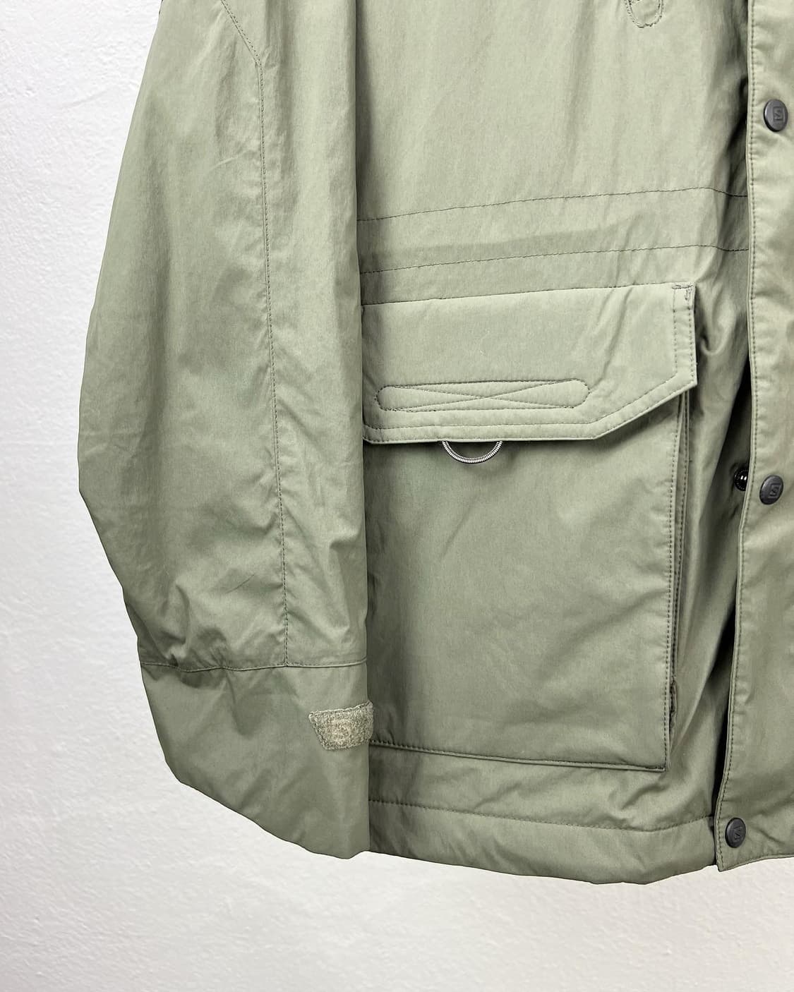 살로몬 카키 로고 나일론 챌린지 자켓  상품이미지3