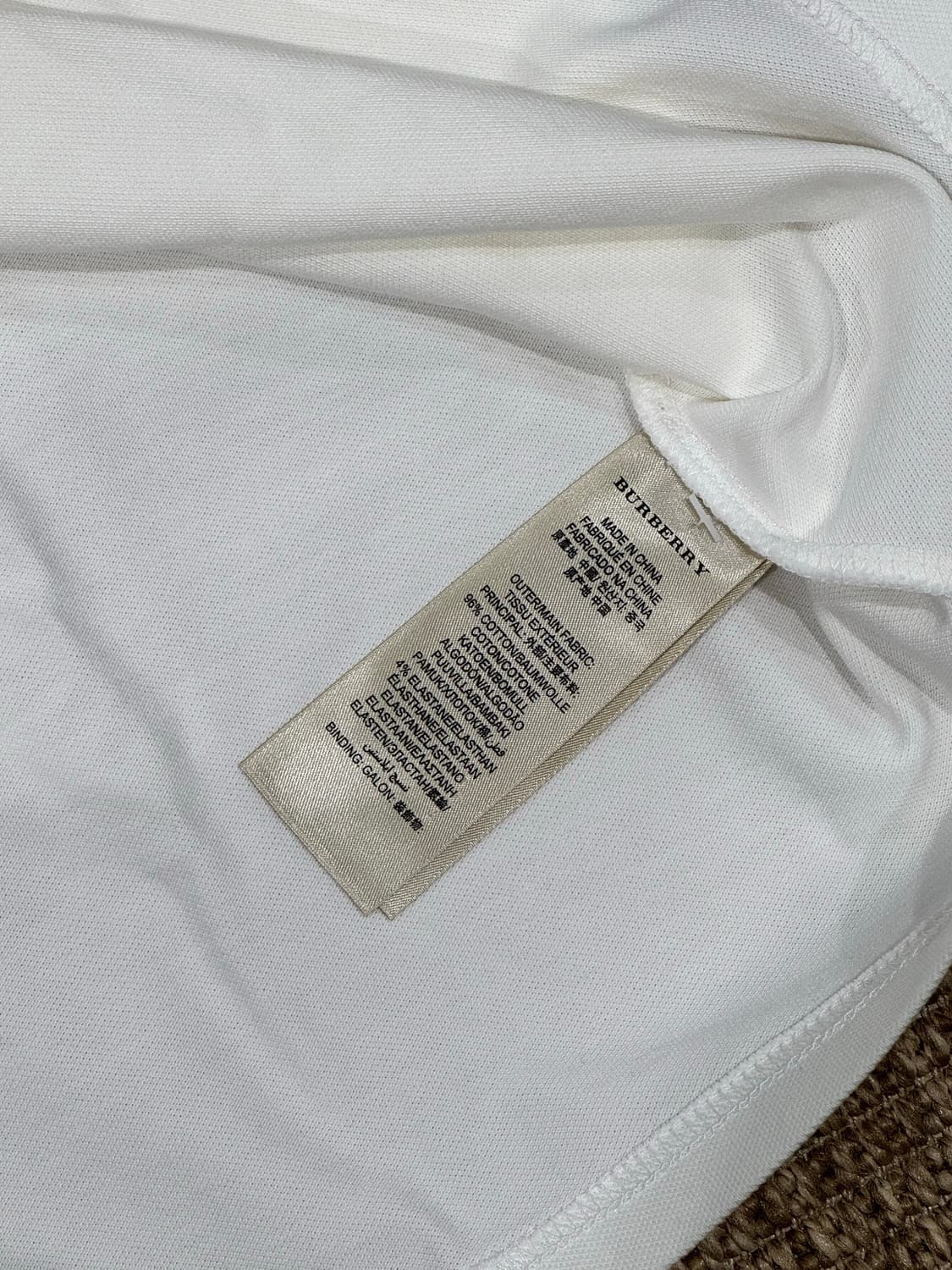 버버리 화이트 반팔 카라티 상품이미지7