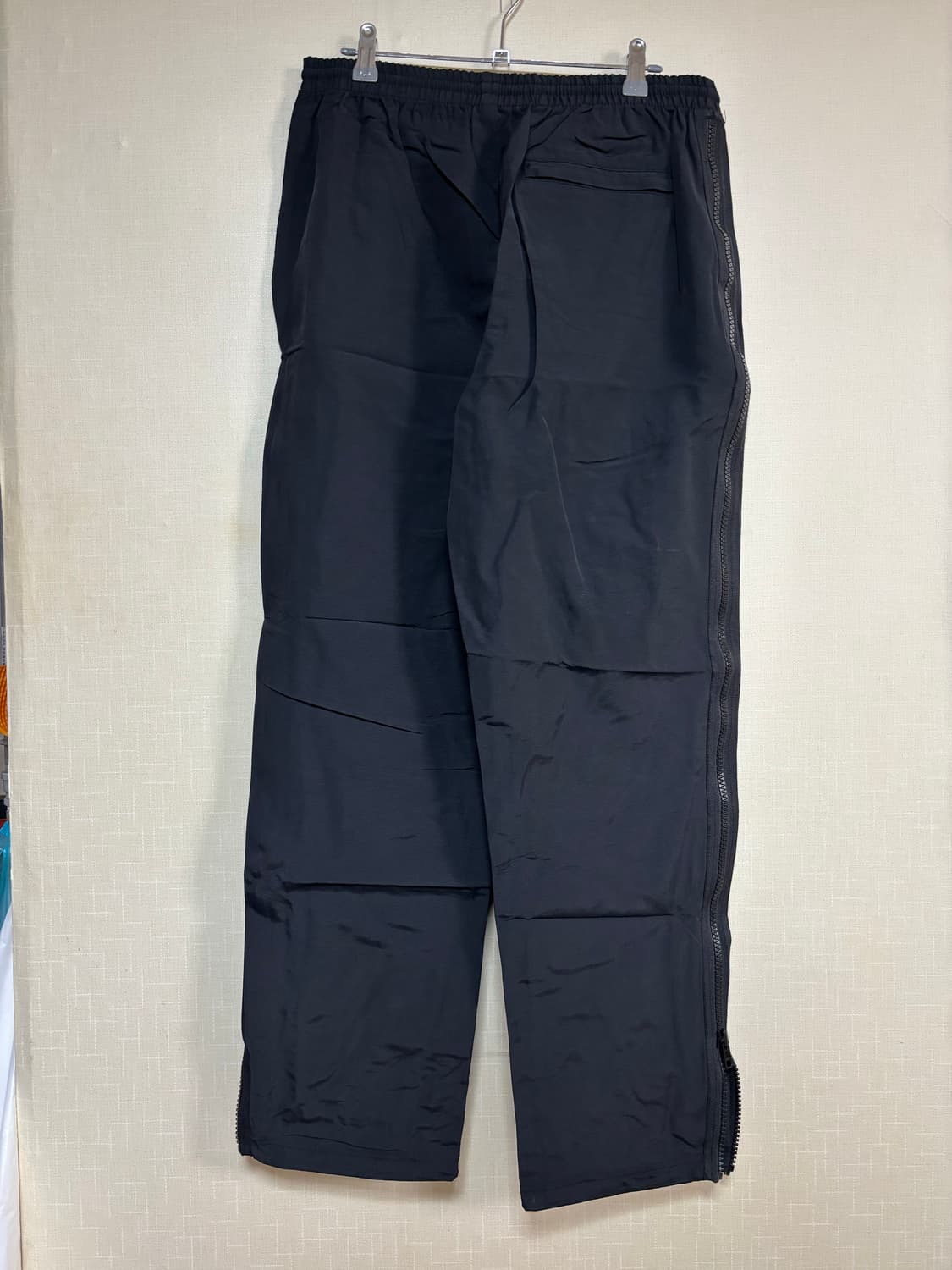 인사일런스 사이드 지퍼 팬츠 상품이미지2