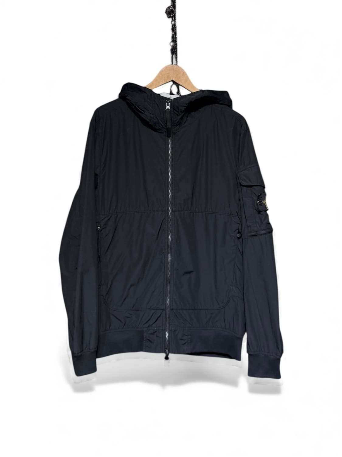 스톤아일랜드 나슬란 후드 집업  상품이미지1