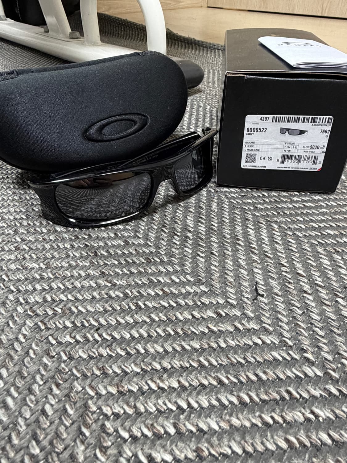 새상품)오클리 하이랜드 선글라스 OO9522 01 상품이미지1