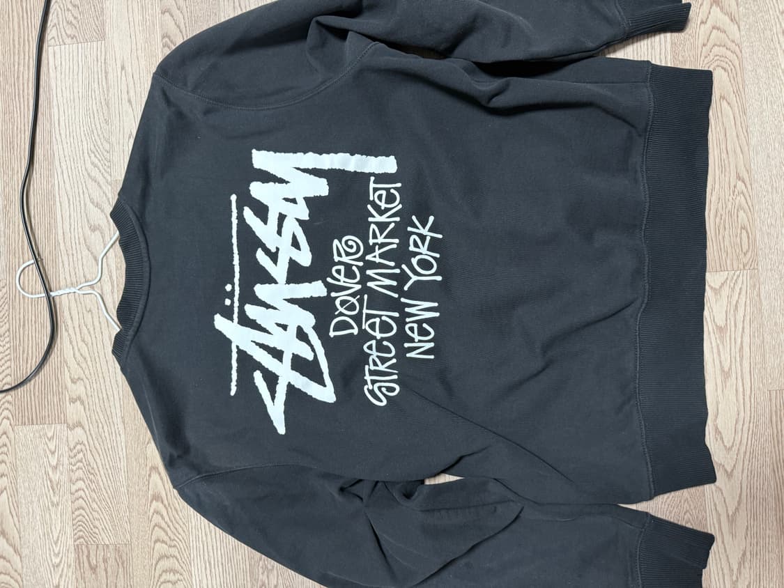 스투시 x 도버스트릿마켓 뉴옥 맨투맨 [M] 상품이미지2