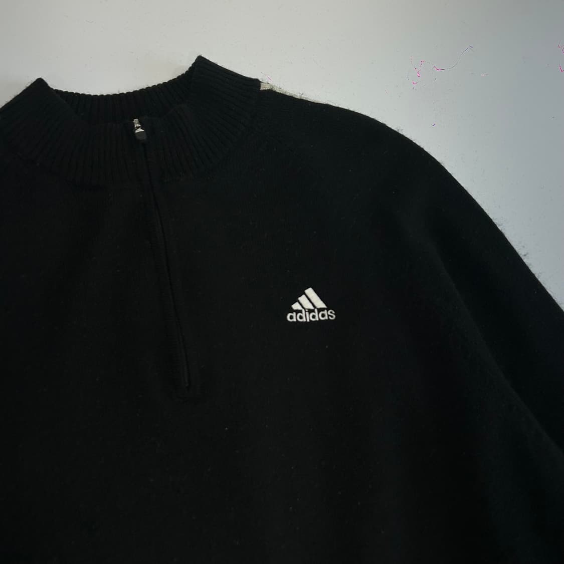 Adidas  아디다스 삼각로고 블랙 니트 반집업  상품이미지4