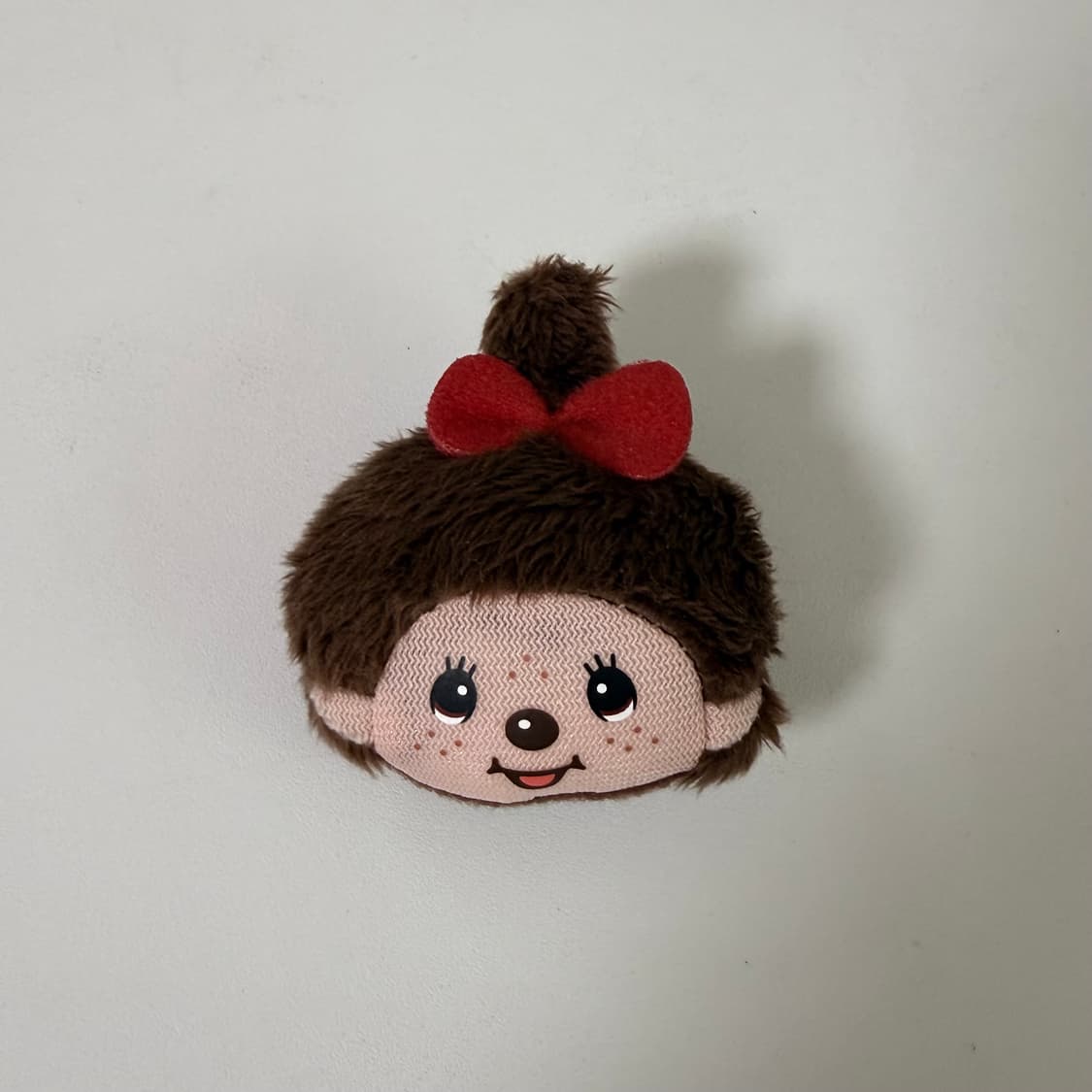 리본 몬치치 인형 뱃지 (반택포) 상품이미지1