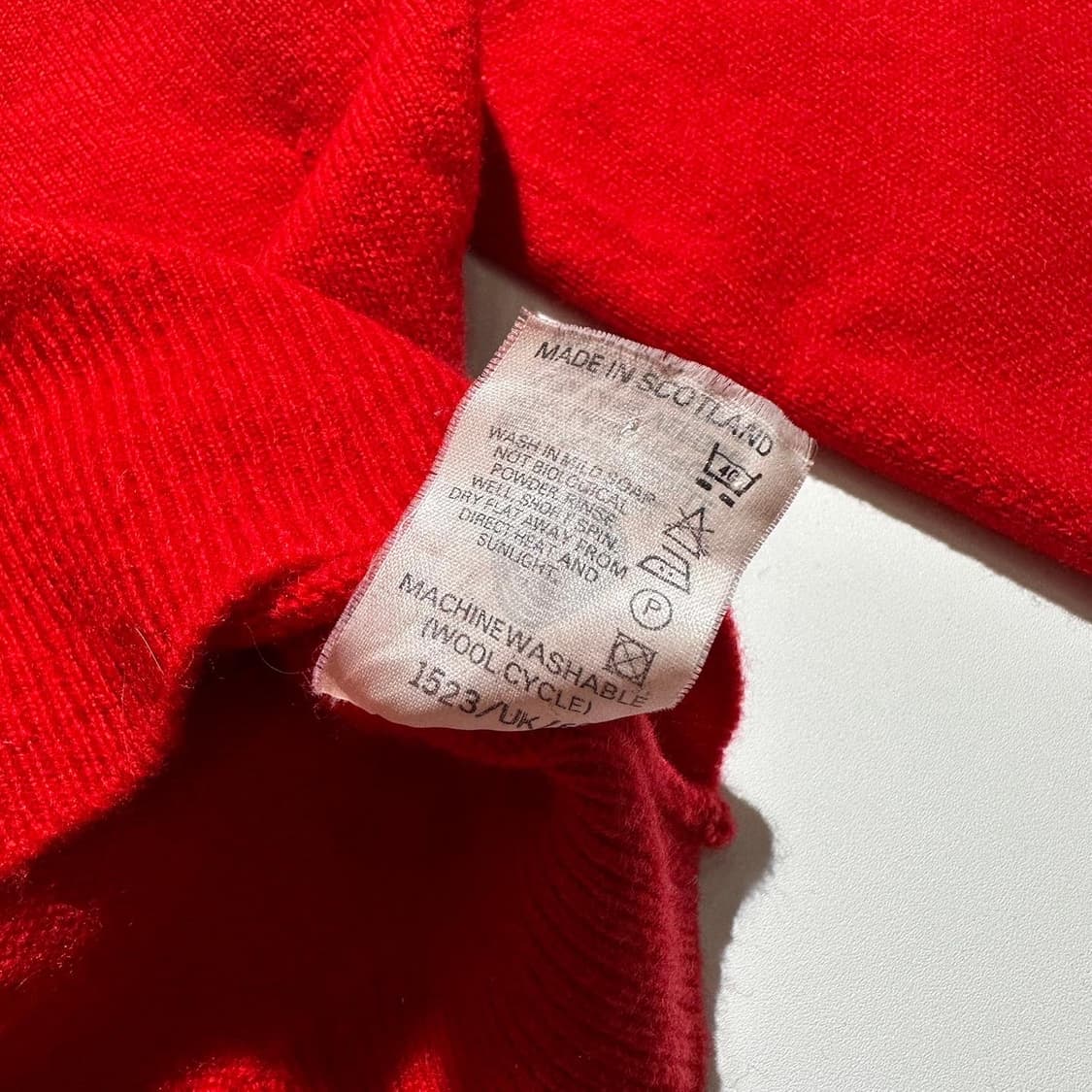 버버리 자수 로고 V넥 울 니트 상품이미지5