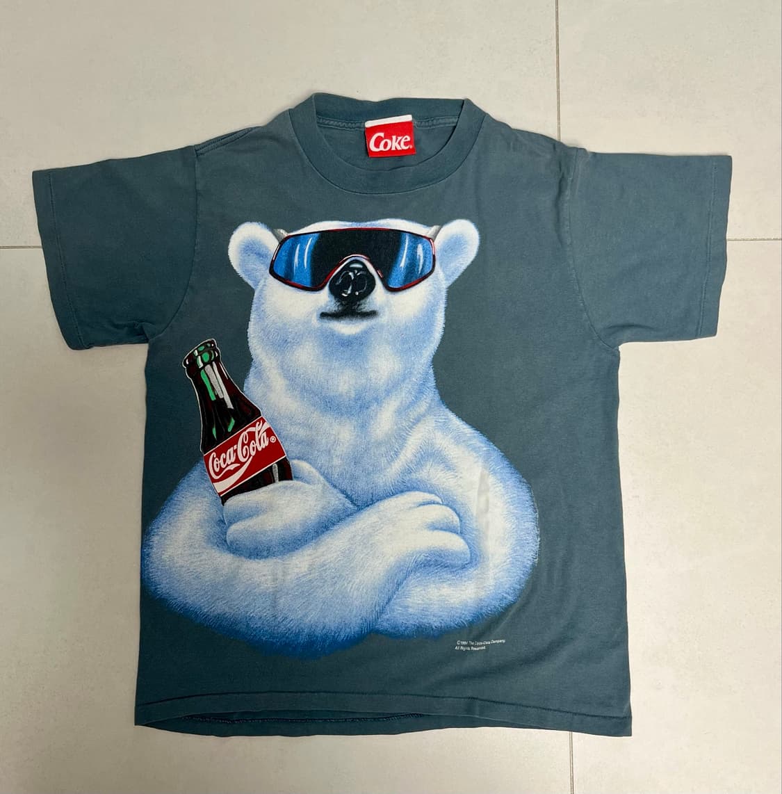 Coca Cola 북금곰 프린팅 반팔티셔츠 상품이미지1