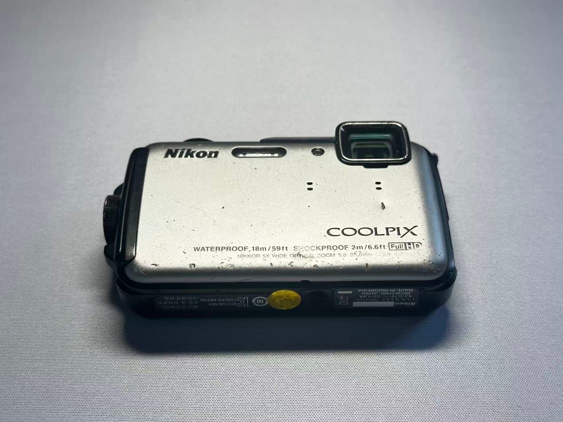 니콘 쿨픽스aw110(aw100) 은색 디카 상품이미지1