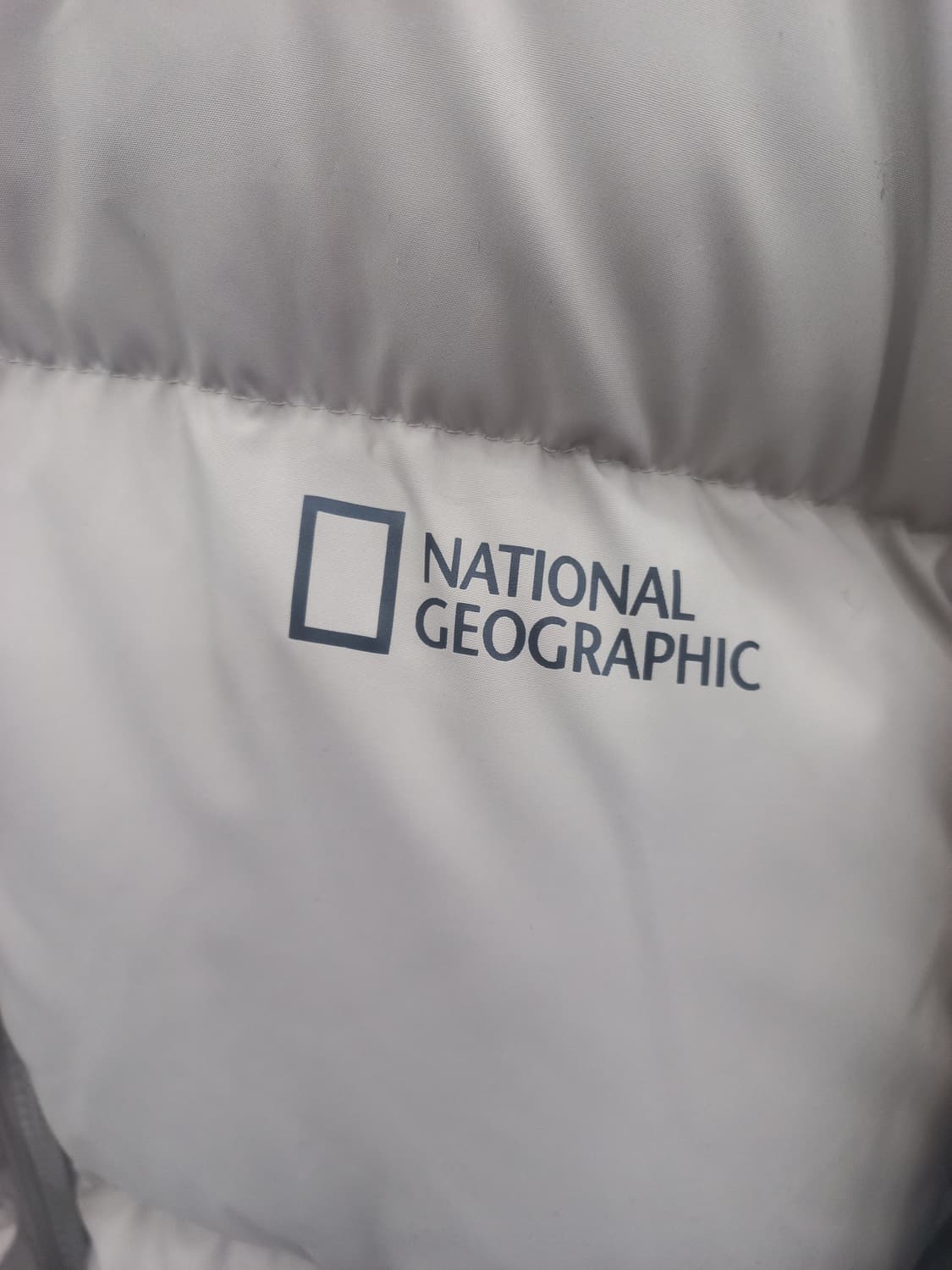 내셔널지오그래픽 패딩 베이지 95 상품이미지3