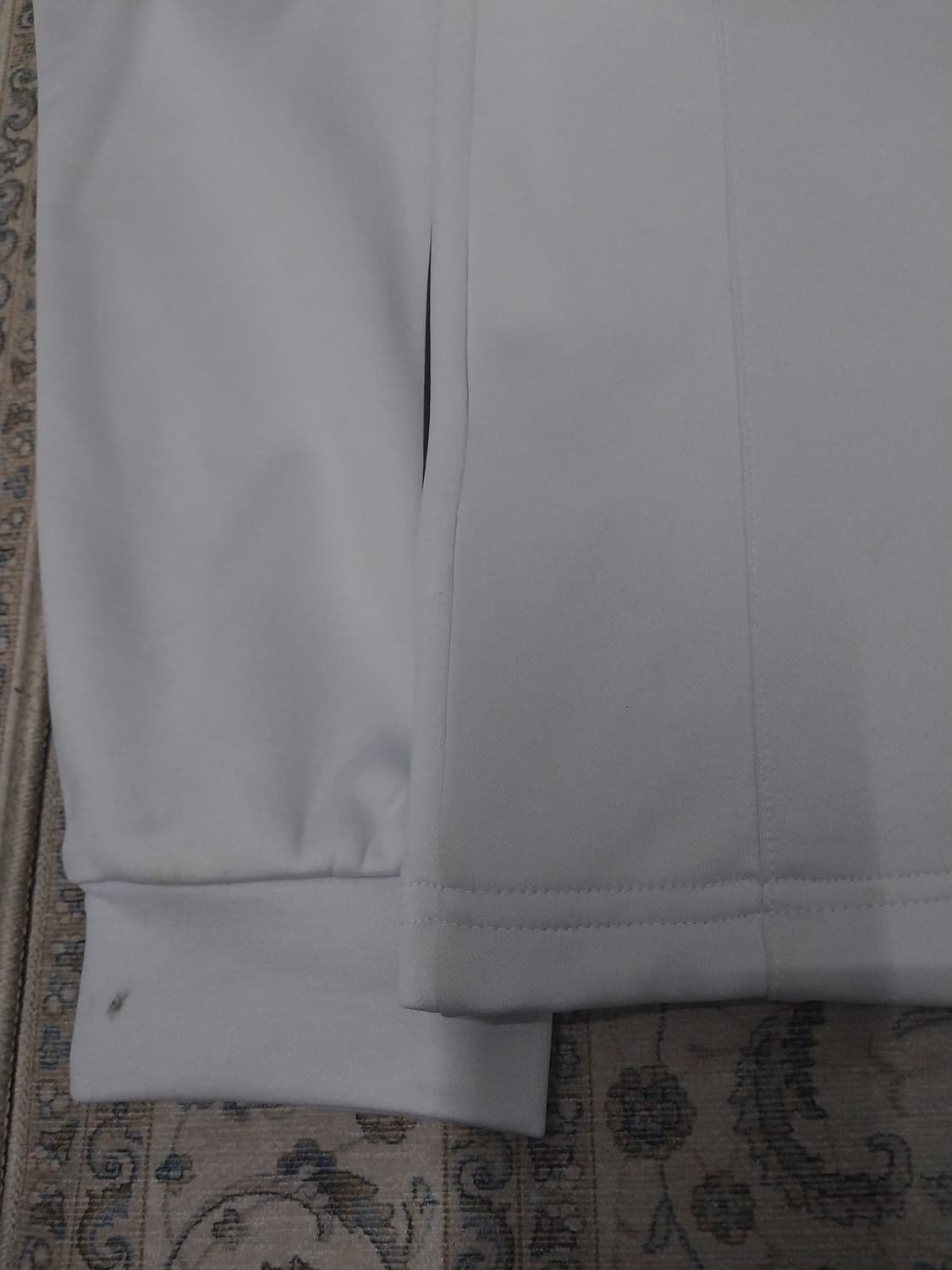 아디다스 퀼팅 트랙 자켓 100  (후드내장됨) 상품이미지7