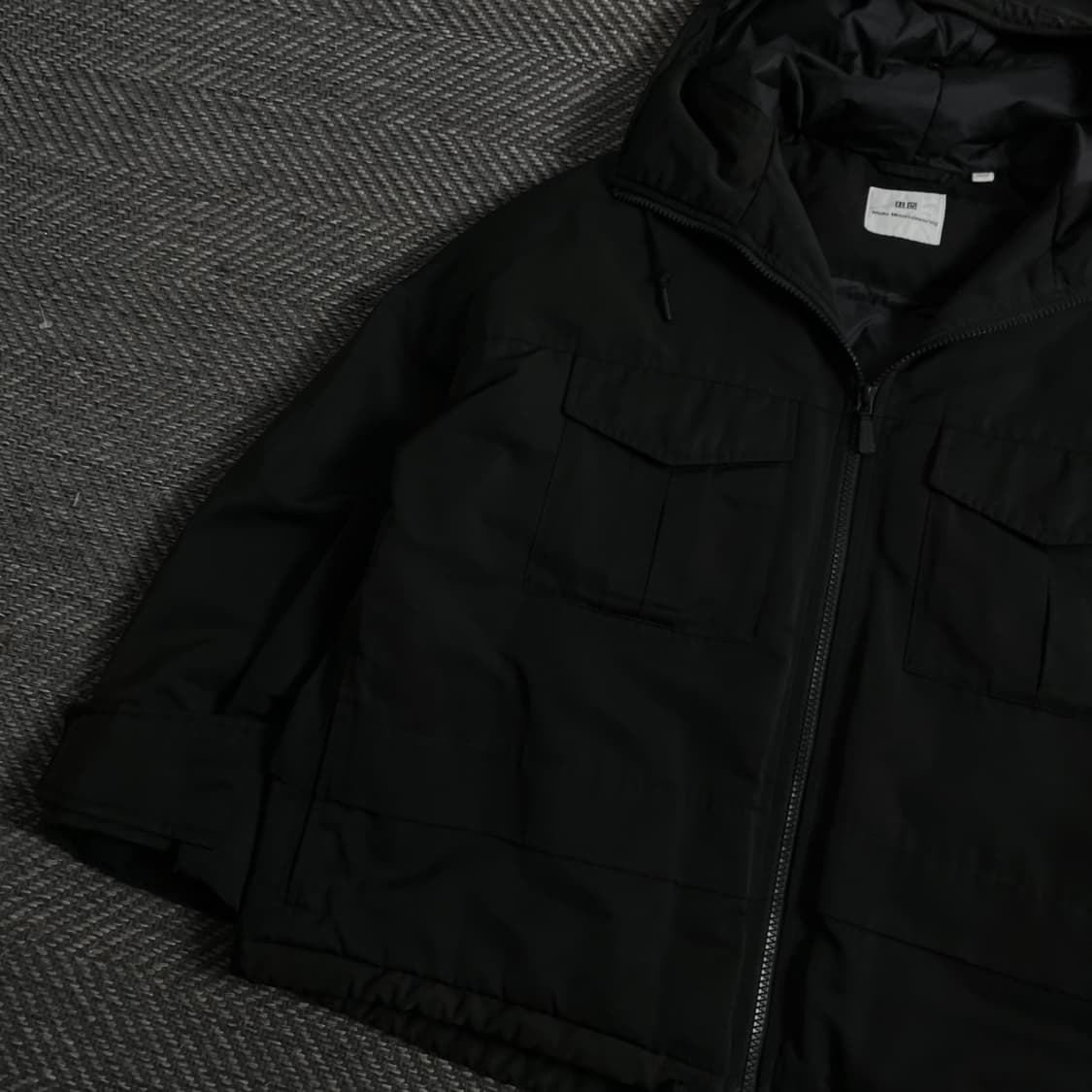 화이트 마운티니어링 x 유니클로 유틸리티 마운틴 다운 파카 o 3875 상품이미지3